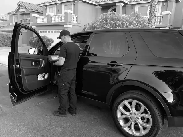 Fast Locksmith technician at work in Vancouver