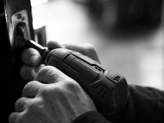 Fast Locksmith technician at work in Vancouver